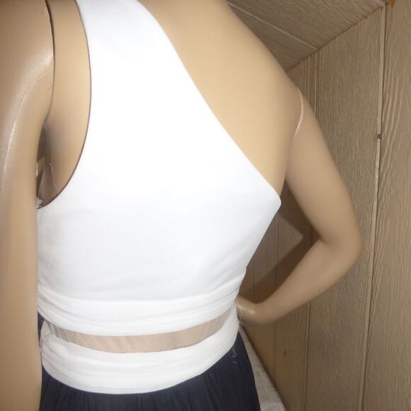 Blondies Nite One Shoulder Ruched Chiffon Prom - Picture 7 of 8